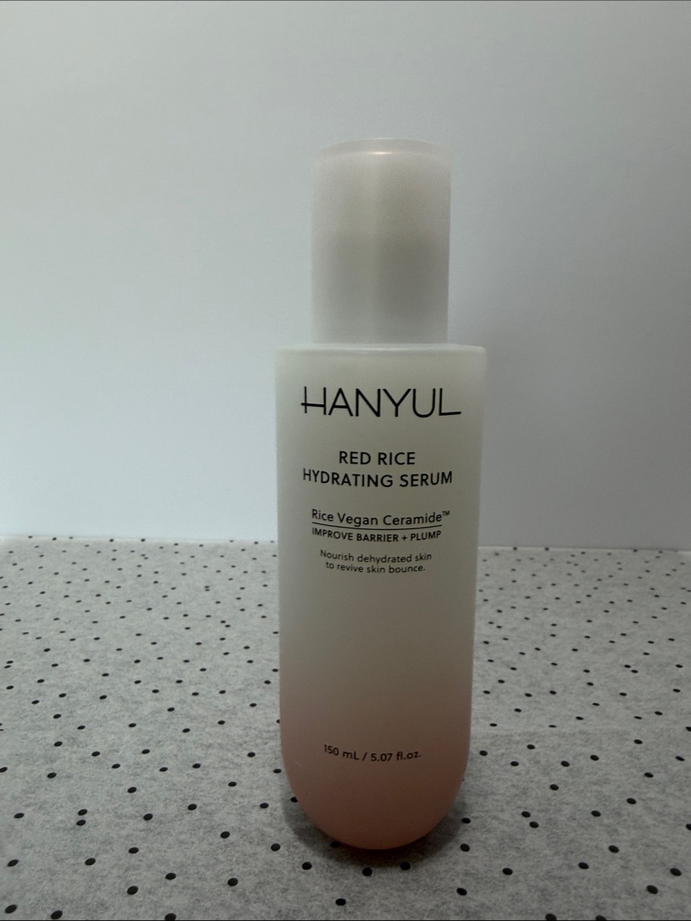 Hanyul Red Rice Hydrating Serum — Pink/White